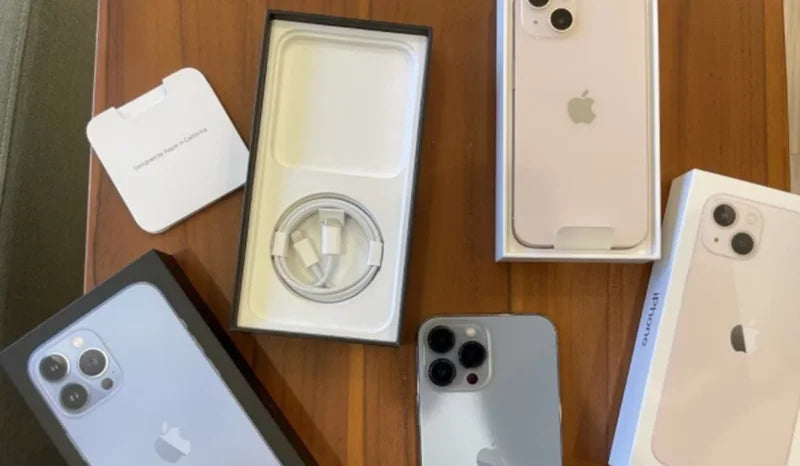 Original Unlocked Apple iPhone 13 Pro Max and  with Genuine OLED